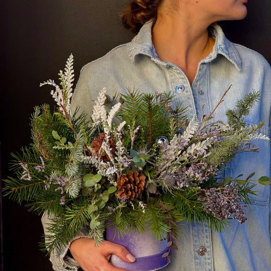 Frosty Cheer flower arrangement Beverly Hills Los Angeles florist