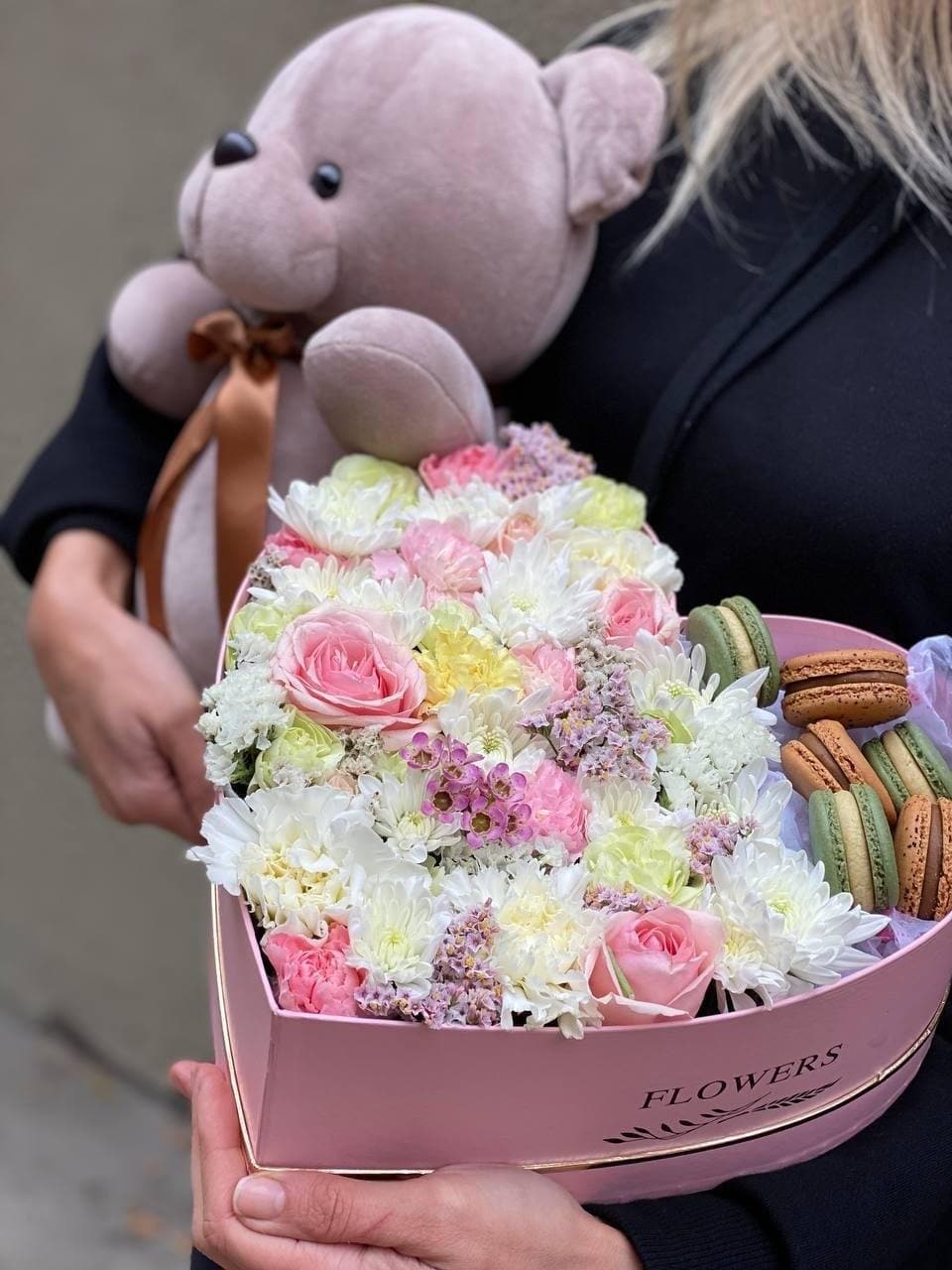 Freya and a Toy flower arrangement Beverly Hills Los Angeles florist