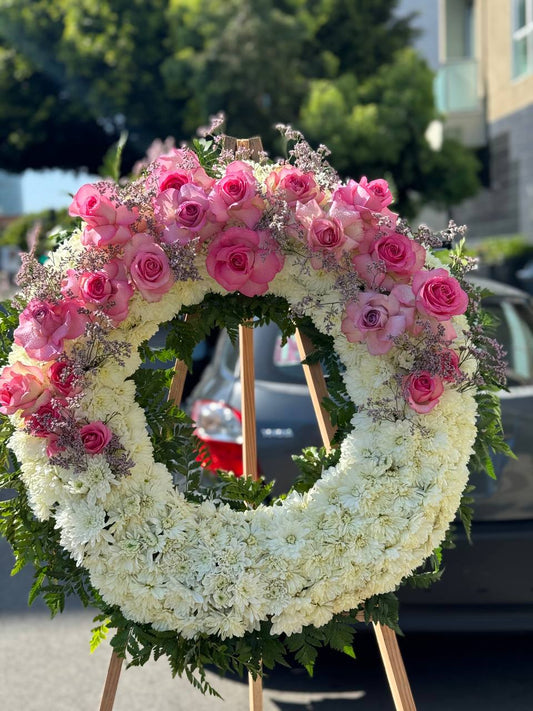Circle spray Pinky Promise pink roses white chrysanthemums same-day delivery San Francisco