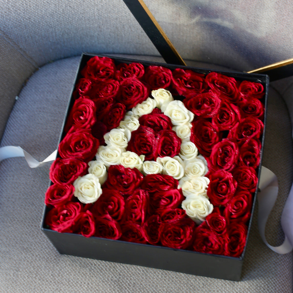 Flower Initial - Los Angeles Florist - Pink Clover