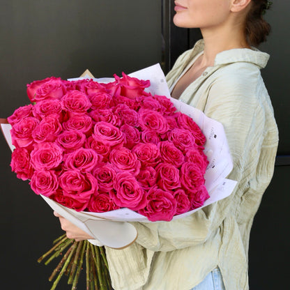 Luxury roses gift delivery West Hollywood Los Angeles