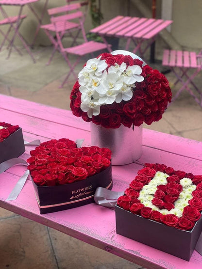I LOVE YOU - Los Angeles Florist - Pink Clover