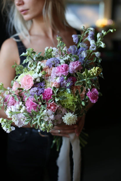 Cristal flower arrangement Beverly Hills Los Angeles florist