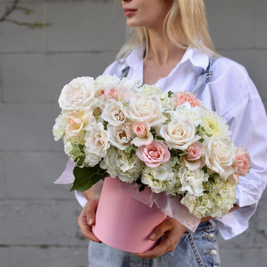 Miss Dior roses spray roses same-day delivery San Francisco