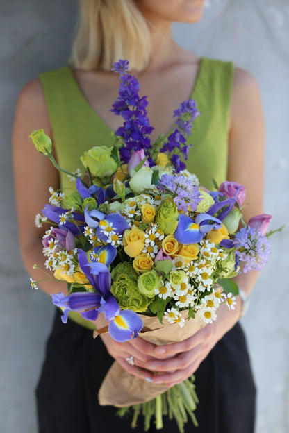 Elsie roses irises same-day delivery Los Angeles