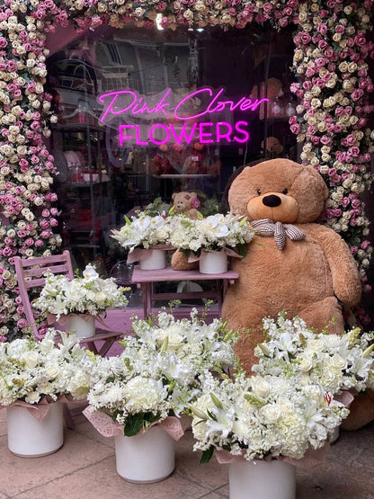 Floral decorations for events roses same-day delivery Los Angeles