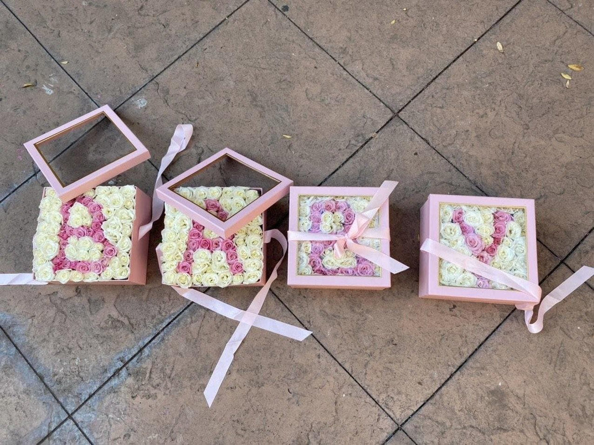Flower Initial - Los Angeles Florist - Pink Clover