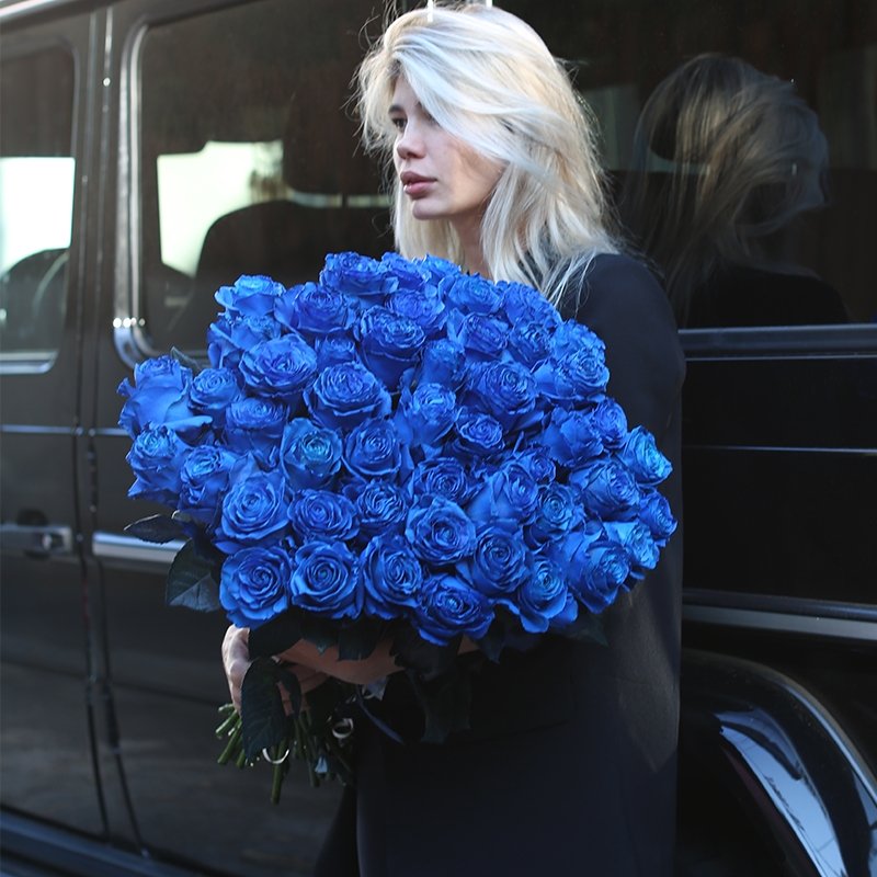 Blue Roses roses same-day delivery Los Angeles