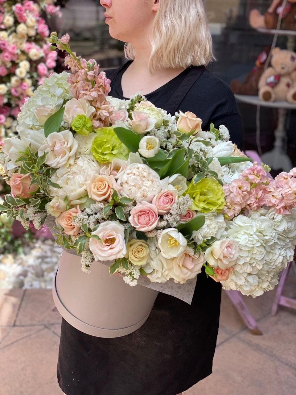 Gifita bouquet Pacific Heights San Francisco florist Pink Clover