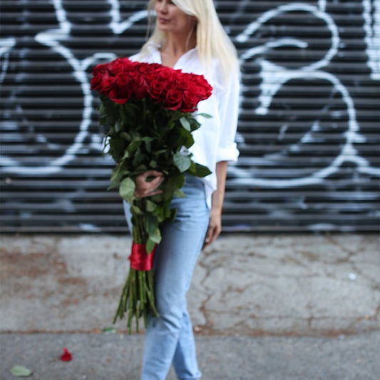 Long-stem Roses flower arrangement Beverly Hills Los Angeles florist