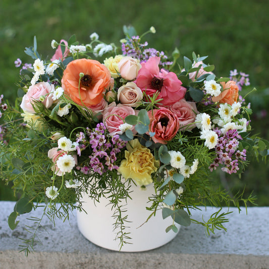 Spring Flowers Box ranunculus garden roses same-day delivery Los Angeles