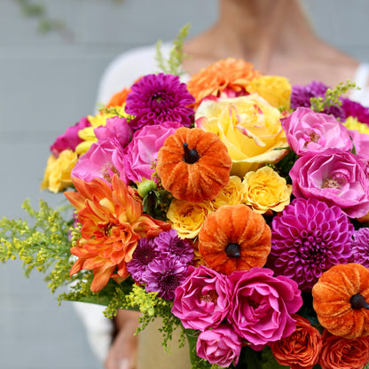Luxury hot pink garden roses yellow roses gift delivery West Hollywood Los Angeles
