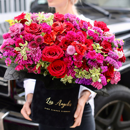Luxury roses gift delivery Oakland San Francisco