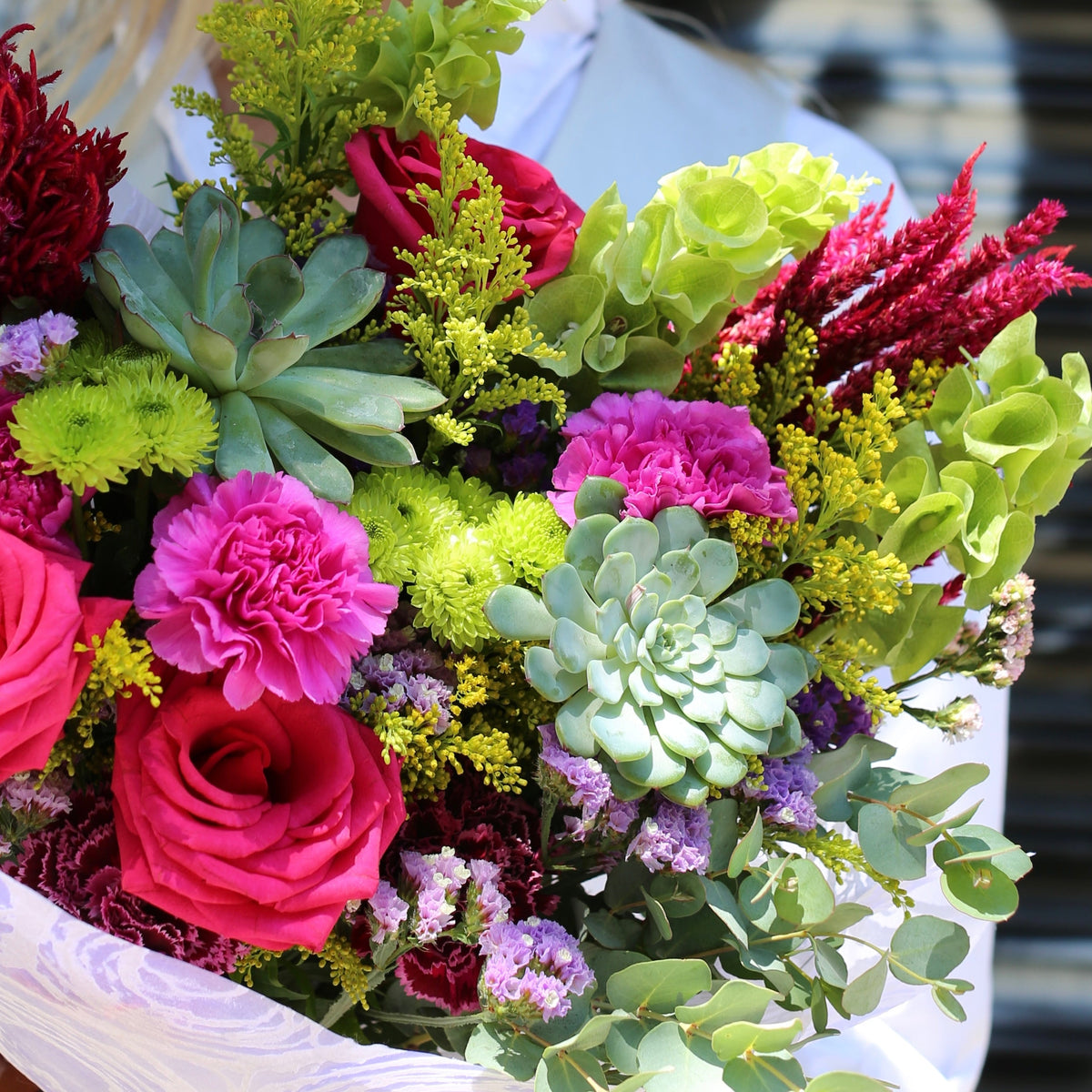Luxury roses gift delivery West Hollywood Los Angeles