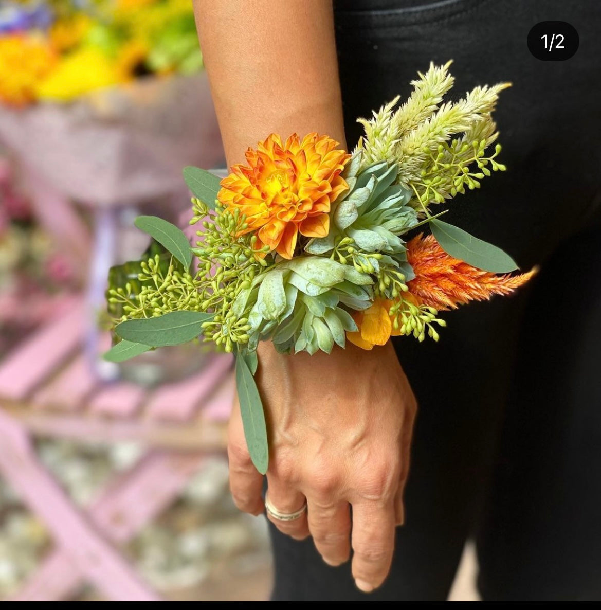Corsage roses same-day delivery Los Angeles