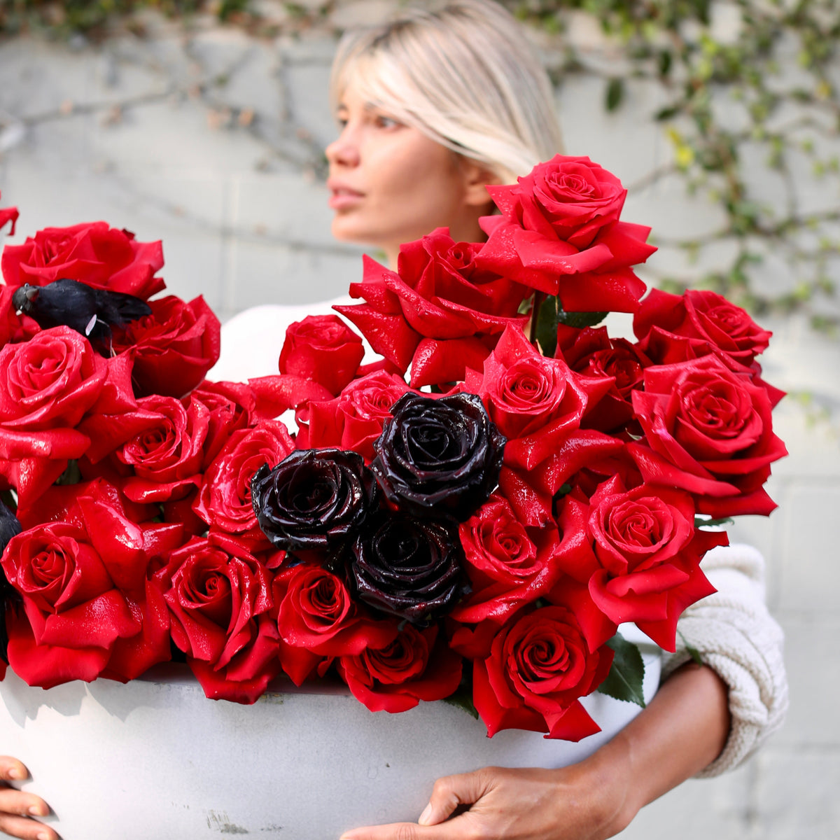 Luxury roses spray roses gift delivery Beverly Hills Los Angeles