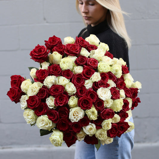 100 Roses flower arrangement Beverly Hills Los Angeles florist