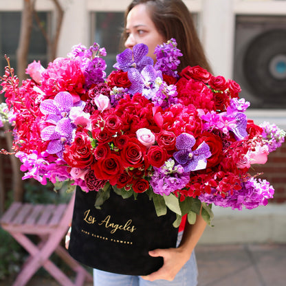 Star lux flower arrangement Beverly Hills Los Angeles florist