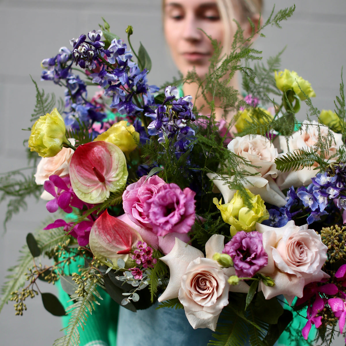 Luxury garden roses spray roses gift delivery Pearl City Honolulu