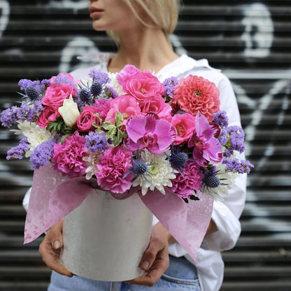 Hollywood flower arrangement Beverly Hills Los Angeles florist
