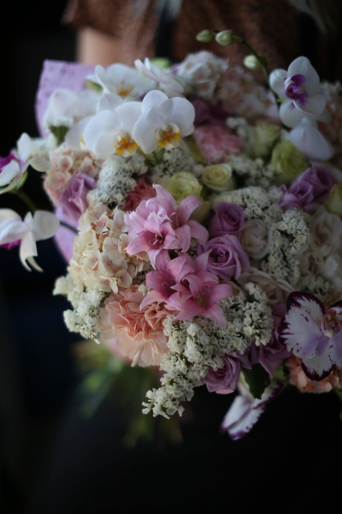 Luxury lilies orchids gift delivery West Hollywood Los Angeles