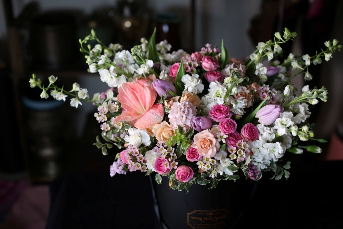 Kelly flower arrangement Beverly Hills Los Angeles florist