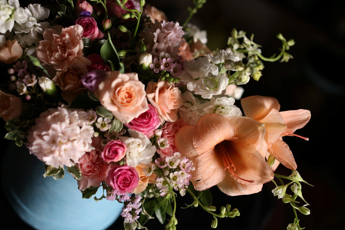 Luxury roses spray roses gift delivery Santa Monica Los Angeles