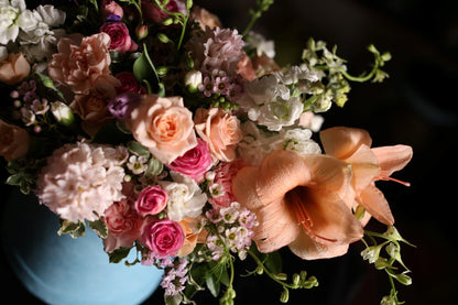 Luxury roses spray roses gift delivery Santa Monica Los Angeles