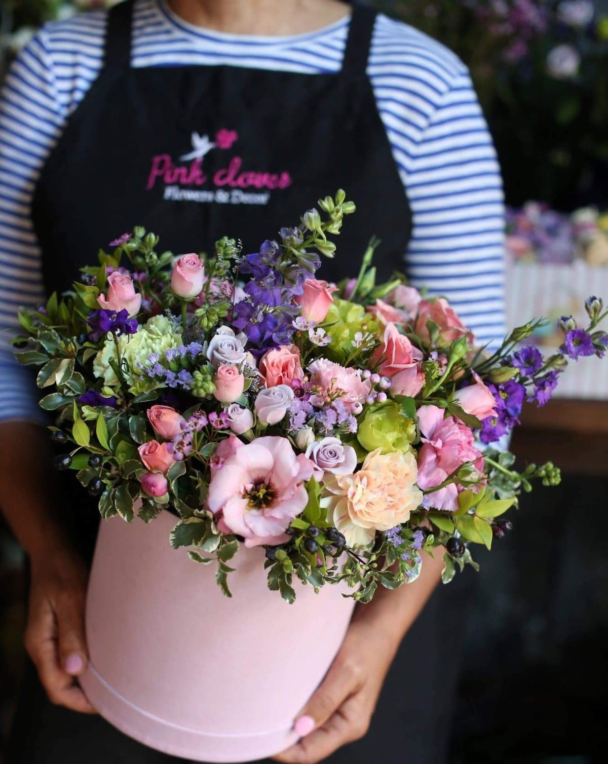 Florence spray roses garden roses same-day delivery Los Angeles
