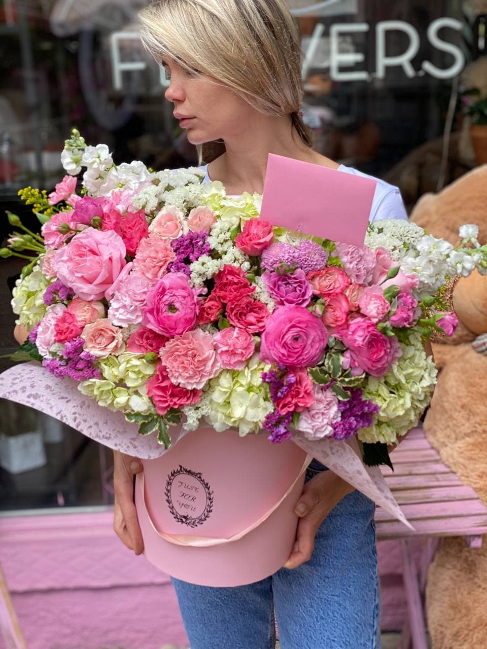 Niam hydrangeas same-day delivery Honolulu