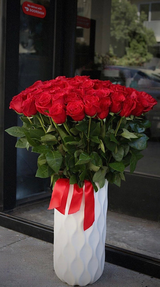Ceramic vase roses same-day delivery Los Angeles