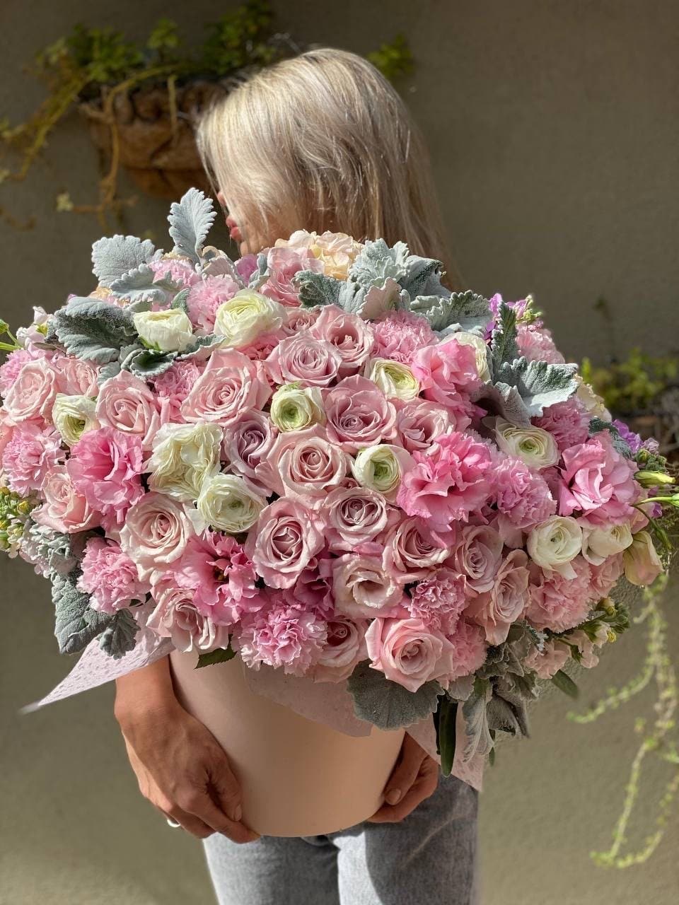 Pink Heaven pink roses mauve roses same-day delivery Los Angeles
