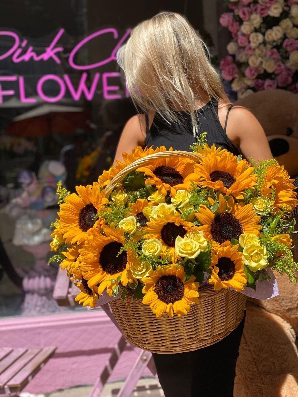 Sanya sunflowers same-day delivery Los Angeles