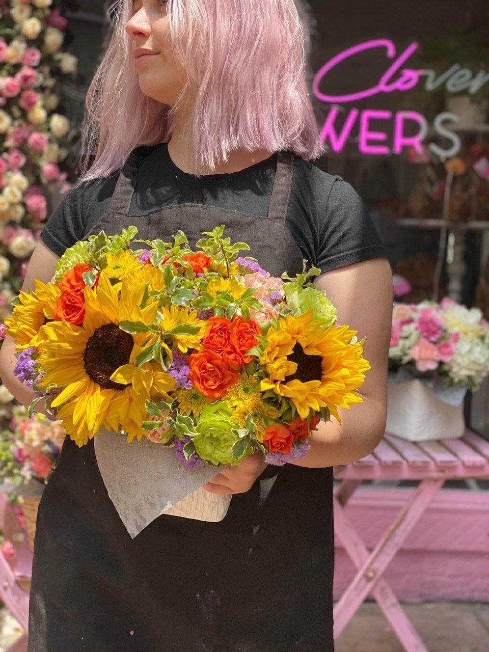 Sunny (Arrangement with sunflowers ) - Los Angeles - Image 7 | Pink Clover Florist